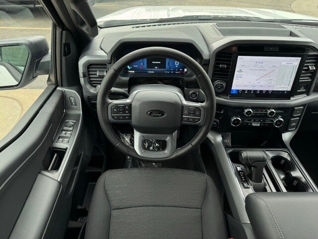 2025 Ford F-150 XLT w/ Black Appearance Package