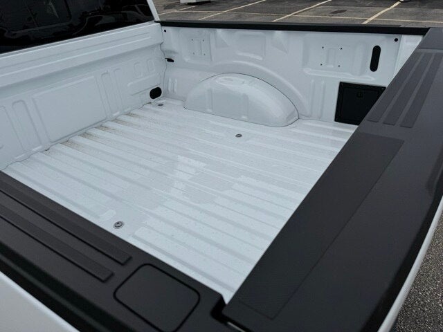 2025 Ford F-150 XLT w/ Black Appearance Package