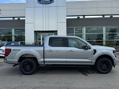 2025 Ford F-150 XLT w/ Blk Appearance Pkg