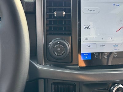 2025 Ford F-150 XLT w/ Blk Appearance Pkg