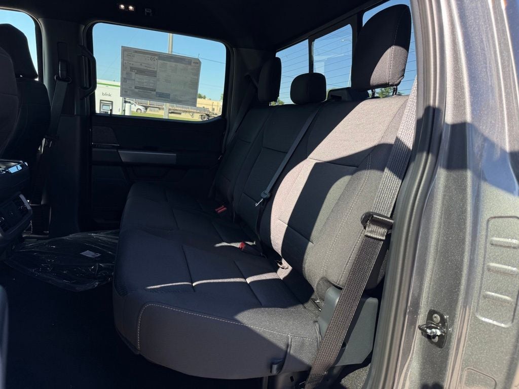2026 Ford F-150 XLT w/Dual Exhaust + 20" Wheels