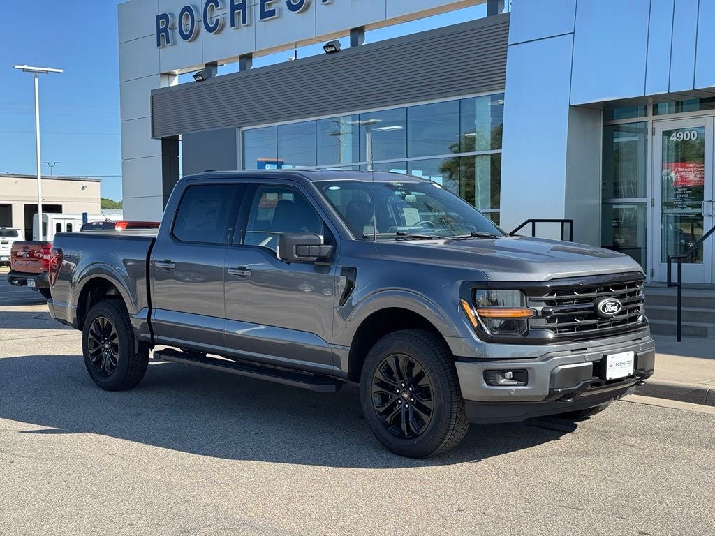 2026 Ford F-150 XLT w/Dual Exhaust + 20" Wheels