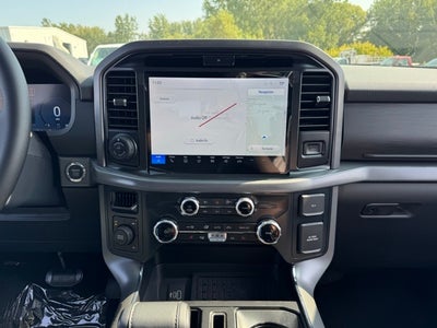 2025 Ford F-150 XLT w/Twin Panel Moonroof + Tailgate Step