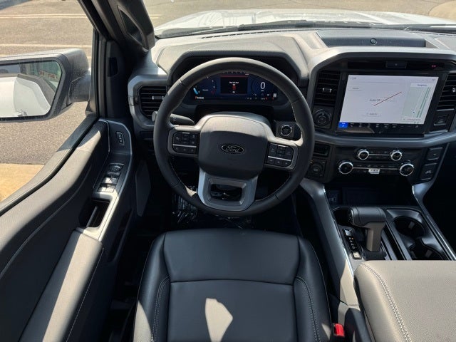 2025 Ford F-150 XLT w/Twin Panel Moonroof + Tailgate Step