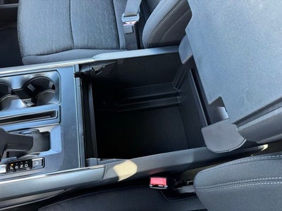 2025 Ford F-150 XLT w/ Black Appearance Package