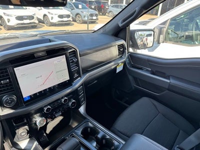 2025 Ford F-150 XLT w/ Black Appearance Package