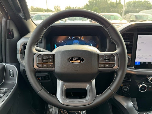 2025 Ford F-150 XLT w/ Black Appearance Package