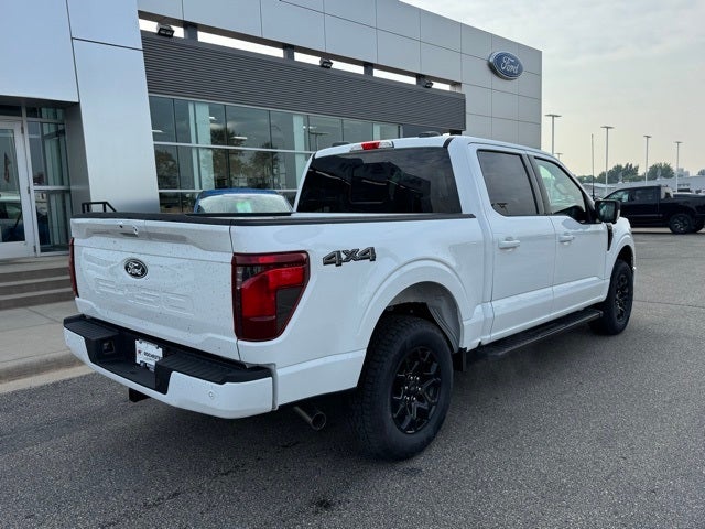 2025 Ford F-150 XLT w/ Black Appearance Package