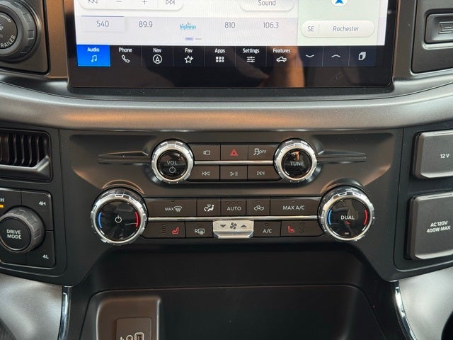 2025 Ford F-150 XLT w/ Black Appearance Package