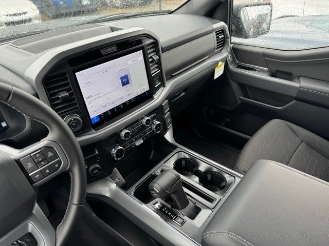 2025 Ford F-150 XLT w/Blue Cruise
