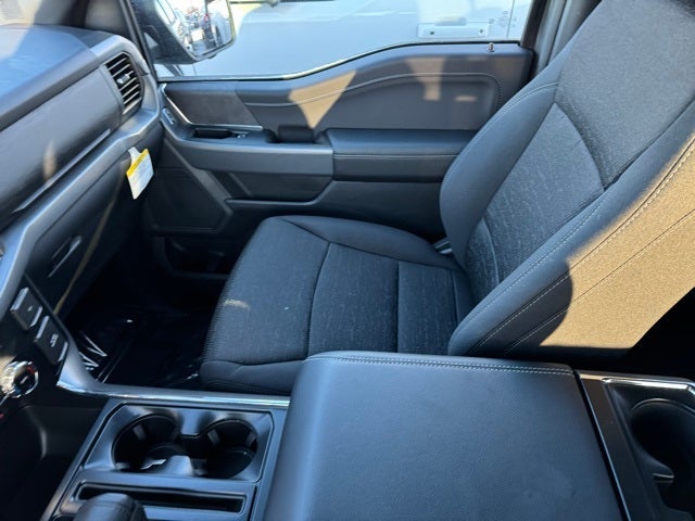 2025 Ford F-150 XLT w/Dual Exhaust + Blue Cruise