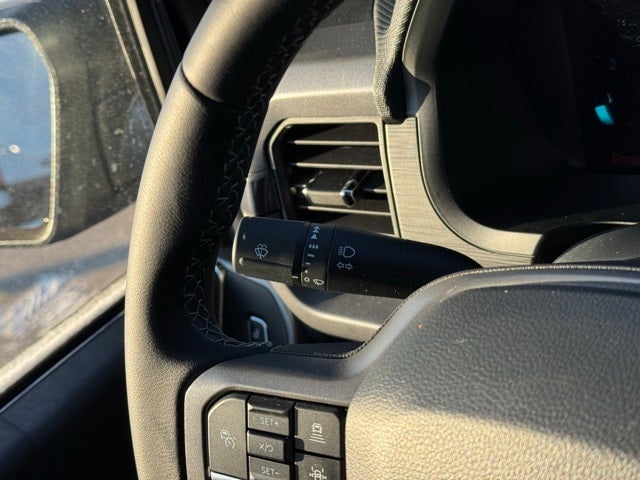2025 Ford F-150 XLT w/Dual Exhaust + Blue Cruise