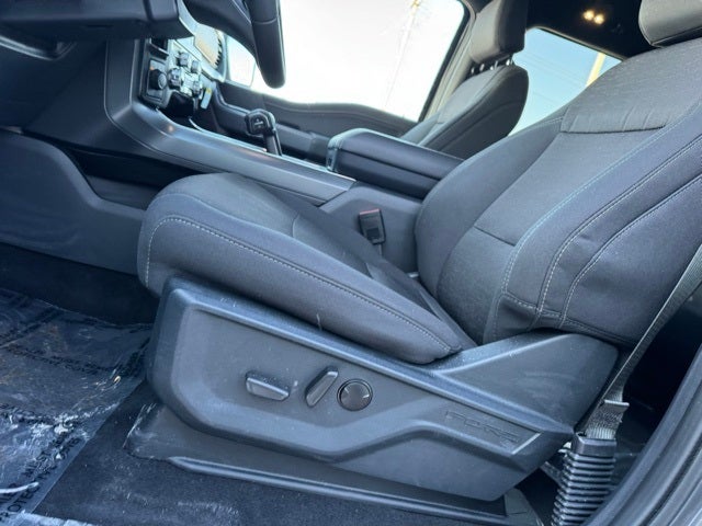 2025 Ford F-150 XLT w/Dual Exhaust + Blue Cruise