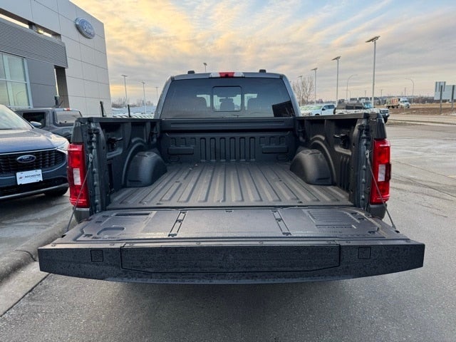 2022 Ford F-150 XLT w/ 360 Camera + 157" Wheelbase / 6.5' Box