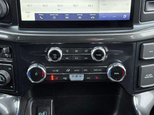 2022 Ford F-150 XLT w/ Power Slide Rear Window + Trailer Tow Package