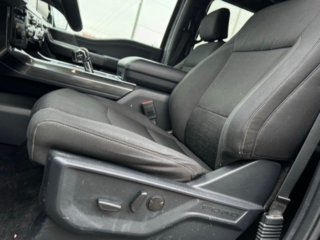 2022 Ford F-150 XLT w/ Power Slide Rear Window + Trailer Tow Package