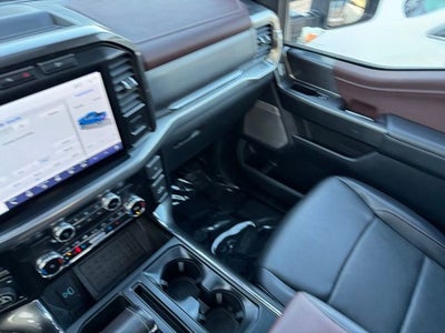 2023 Ford F-150 Lariat w/ Heated Steering Wheel + Max Tow / 157" Wheelbas