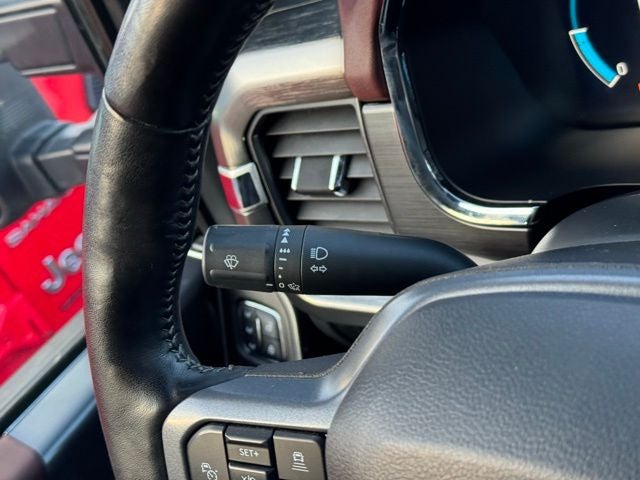 2023 Ford F-150 Lariat w/ Heated Steering Wheel + Max Tow / 157" Wheelbas