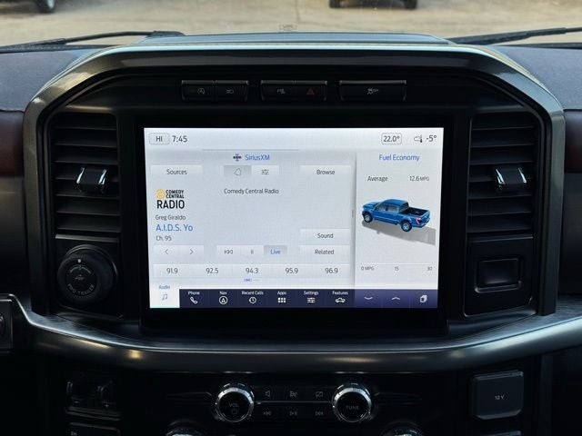 2023 Ford F-150 Lariat w/ Heated Steering Wheel + Max Tow / 157" Wheelbas