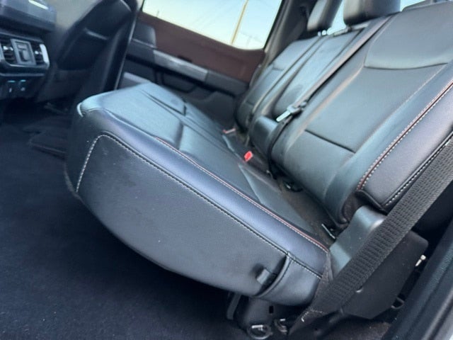 2023 Ford F-150 Lariat w/ Heated Steering Wheel + Max Tow / 157" Wheelbas