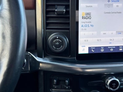 2023 Ford F-150 Lariat w/ Heated Steering Wheel + Max Tow / 157" Wheelbas