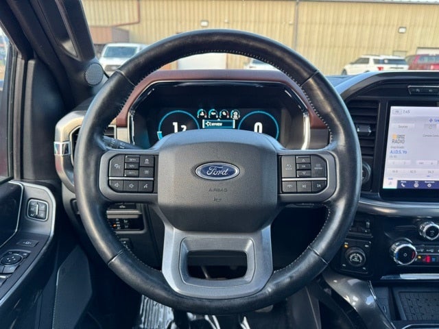 2023 Ford F-150 Lariat w/ Heated Steering Wheel + Max Tow / 157" Wheelbas