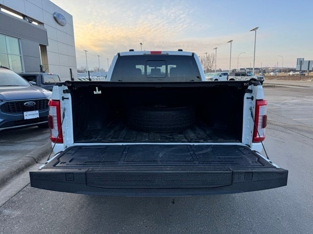 2023 Ford F-150 Lariat w/ Heated Steering Wheel + Max Tow / 157" Wheelbas