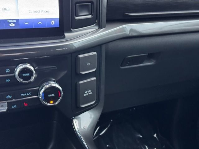 2023 Ford F-150 XLT w/ Twin Panel Moonroof + Max Tow / 157" Wheelbase