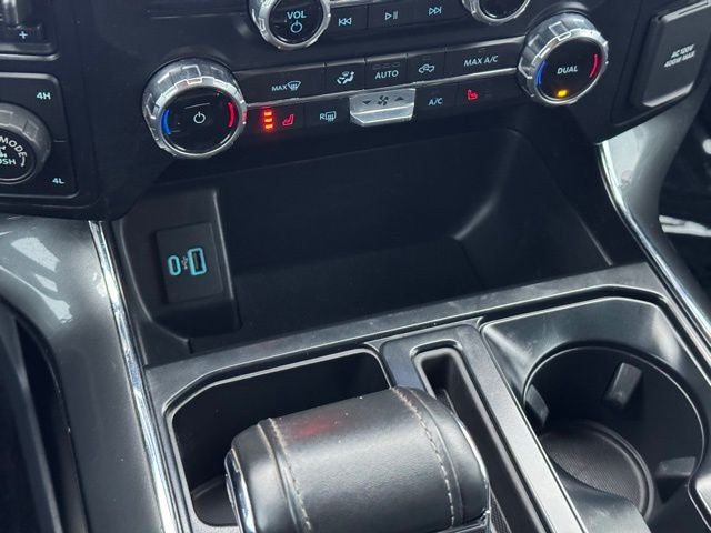 2023 Ford F-150 XLT w/ Twin Panel Moonroof + Max Tow / 157" Wheelbase