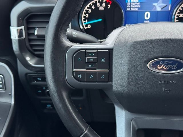 2023 Ford F-150 XLT w/ Twin Panel Moonroof + Max Tow / 157" Wheelbase