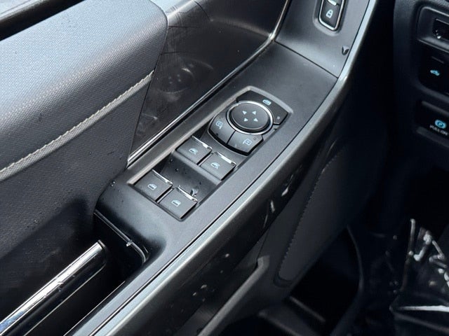 2023 Ford F-150 XLT w/ Twin Panel Moonroof + Max Tow / 157" Wheelbase