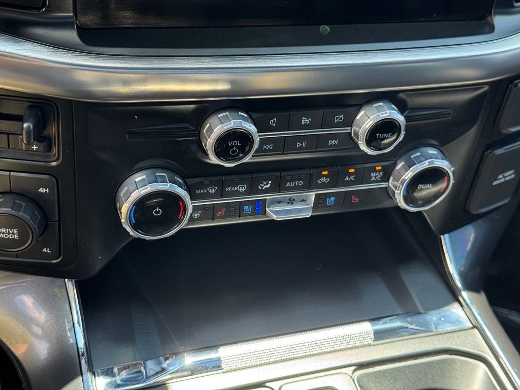 2023 Ford F-150 Lariat w/ 6.5' Box