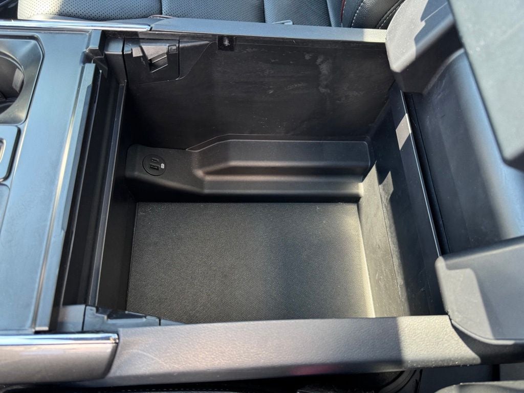 2023 Ford F-150 Lariat w/ 6.5' Box