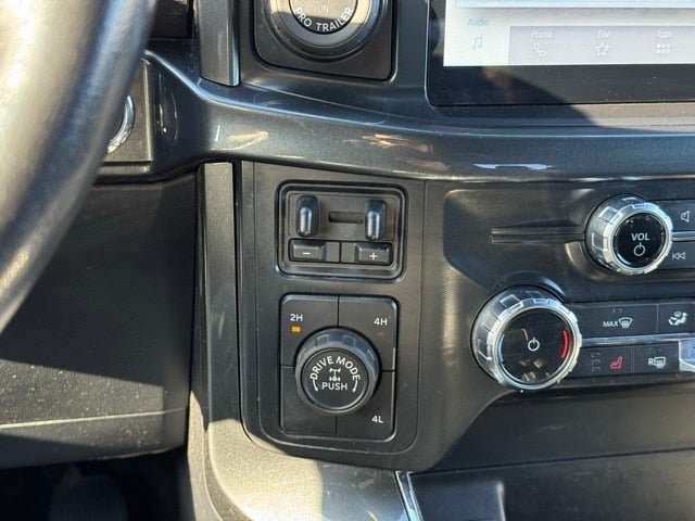 2022 Ford F-150 XLT w/ Intelligent Access + Trailer Tow Package