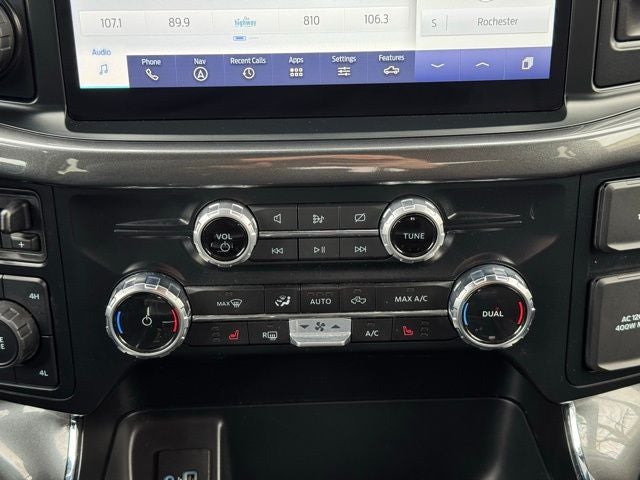 2023 Ford F-150 XLT w/ Twin Panel Moonroof + Trailer Tow Package