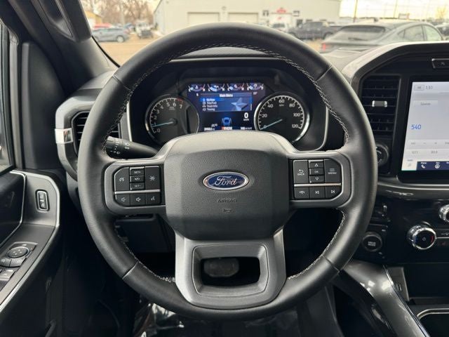 2023 Ford F-150 XLT w/ Twin Panel Moonroof + Trailer Tow Package