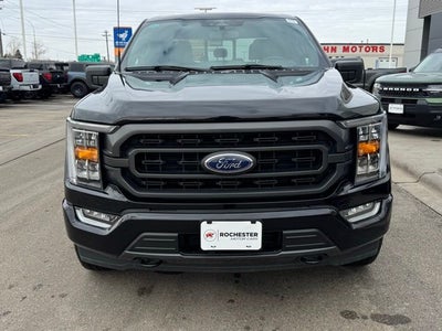 2023 Ford F-150 XLT w/ Twin Panel Moonroof + Trailer Tow Package
