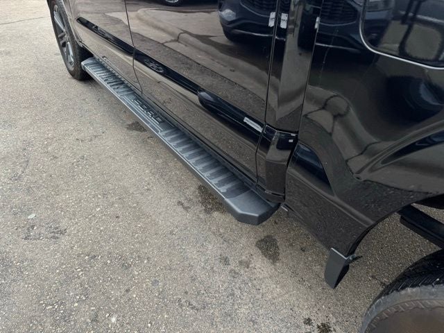 2023 Ford F-150 XLT w/ Twin Panel Moonroof + Trailer Tow Package