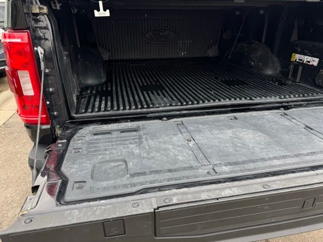 2023 Ford F-150 XLT w/ Twin Panel Moonroof + Trailer Tow Package