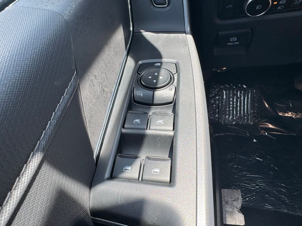 2026 Ford F-150 XLT w/FX4 Pkg + 20" Wheels