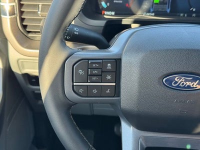 2026 Ford F-150 XLT w/Tailgate Step + FX4 Pikg