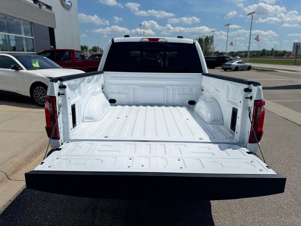 2026 Ford F-150 XLT w/20" Wheels + Dual Exhaust