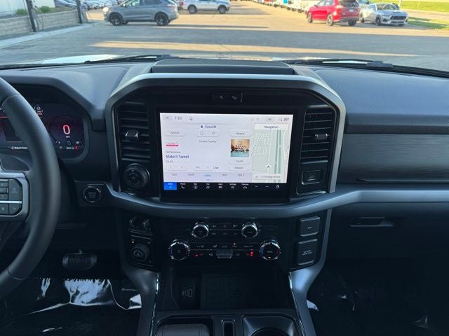 2026 Ford F-150 XLT w/20" Wheels + FX4 Pkg