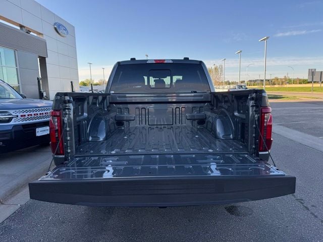 2026 Ford F-150 XLT w/20" Wheels + FX4 Pkg