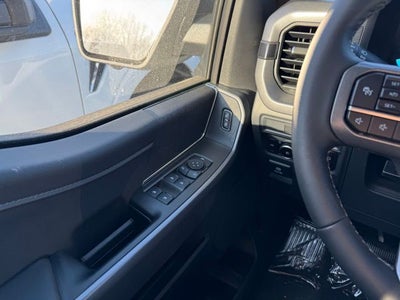 2026 Ford F-150 XLT w/Tailgate Step