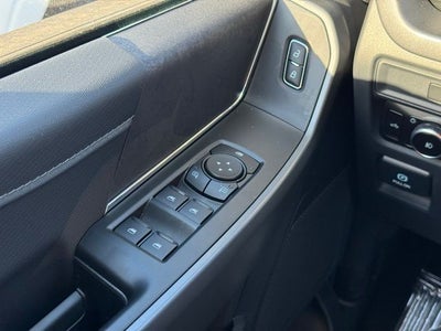 2026 Ford F-150 XLT w/Tailgate Step