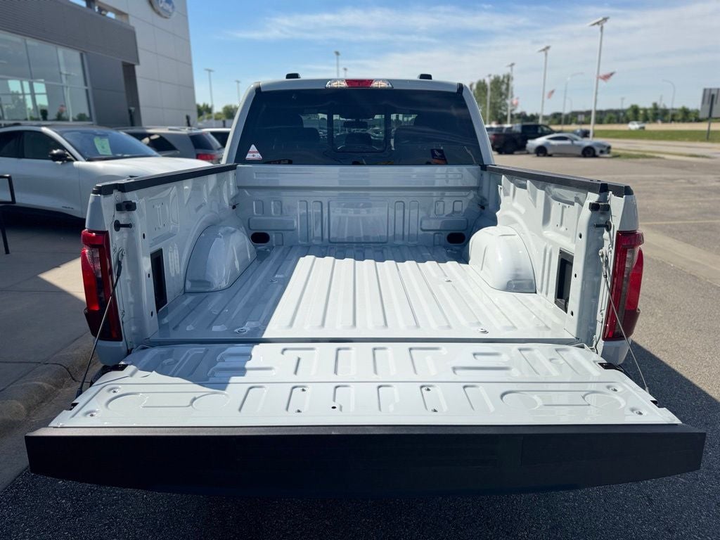 2026 Ford F-150 XLT w/Tow Haul Pkg + 20" Wheels
