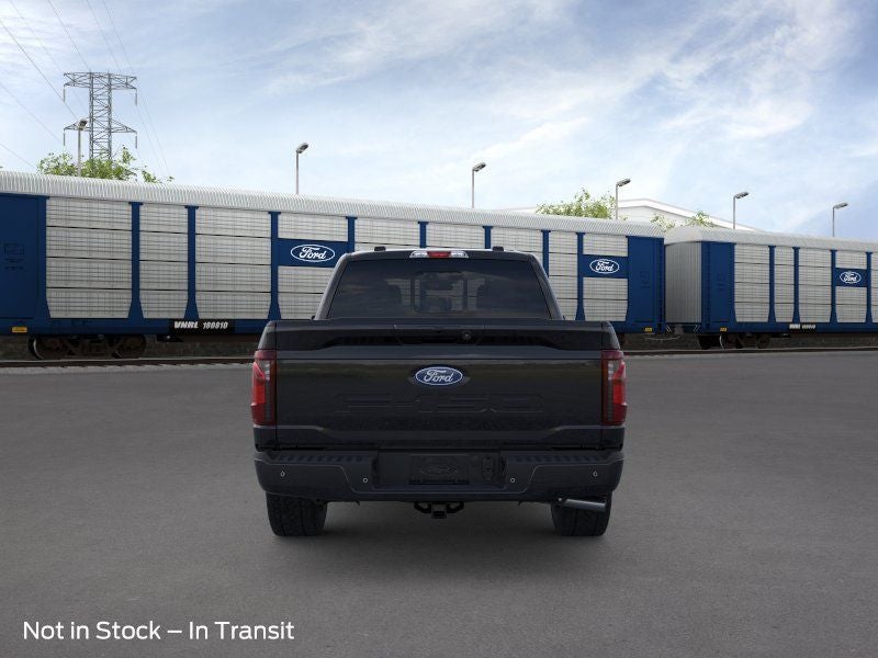 2026 Ford F-150 XLT 6.5' Bed w/Tailgate Step