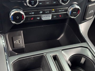 2026 Ford F-150 XLT w/Tailgate Step