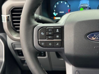 2026 Ford F-150 XLT w/Tailgate Step